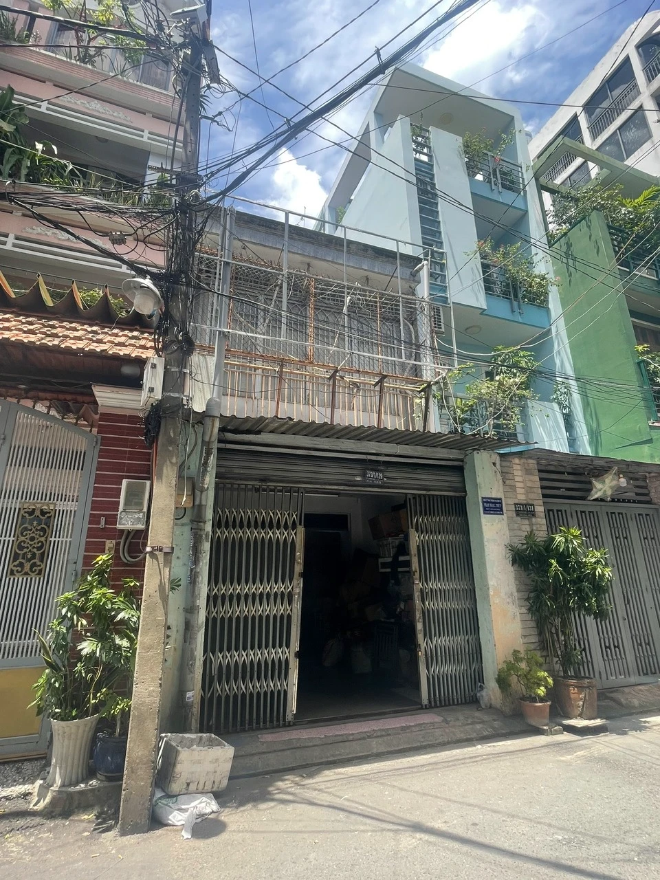 Bán nhà lý thường kiệt phường tân hòa, hồ chí minh giá 13 tỷ 500 triệu