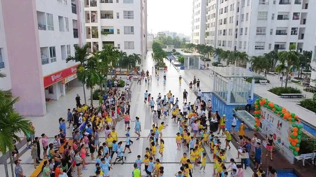 Cho thuê căn hộ 4s linh đông block b2, ban công sắt 9t.tháng