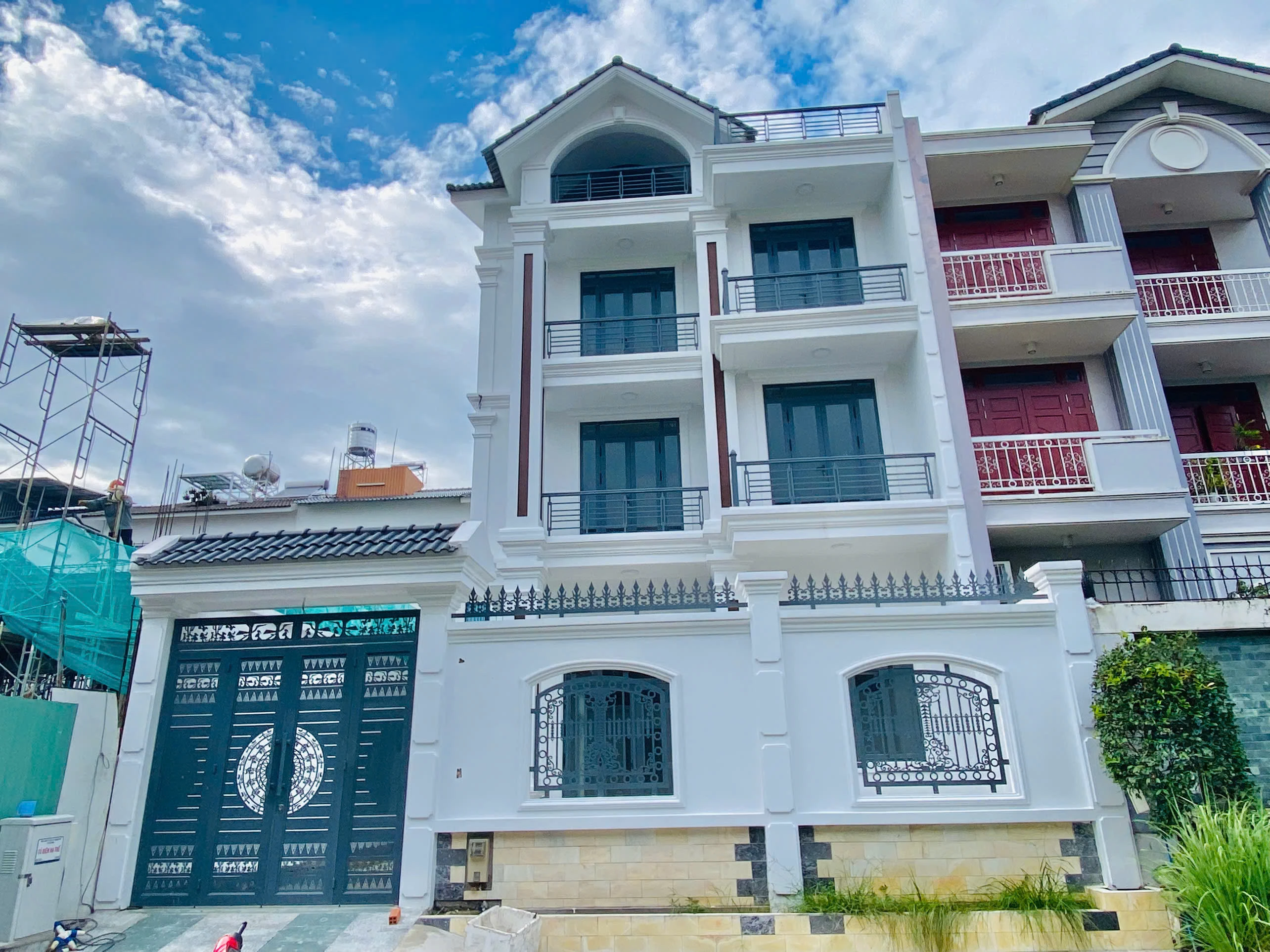 Bán nhà mặt tiền đặng thuỳ trâm phường bình lợi trung, hồ chí minh giá 24 tỷ