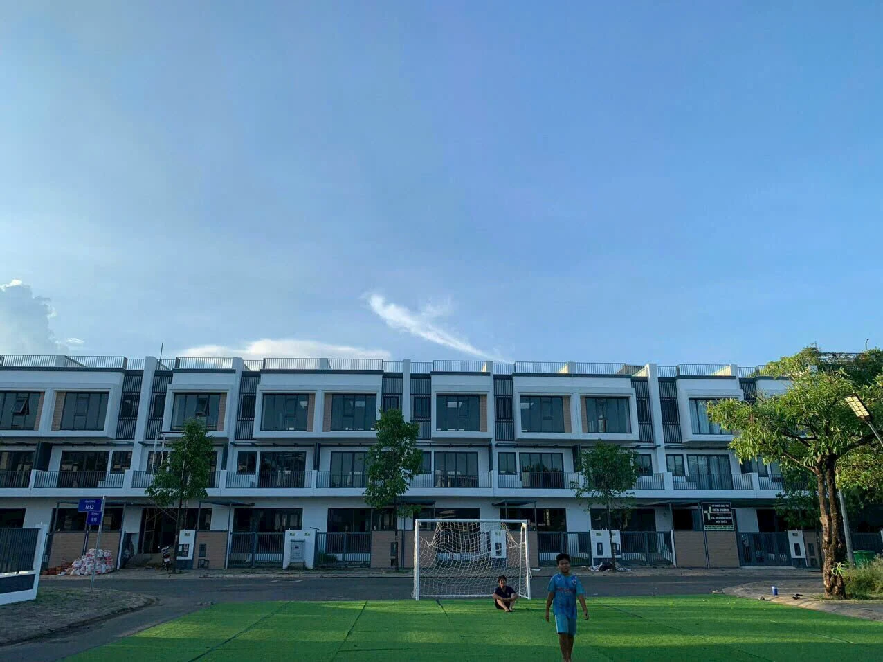 🏠 Bán Nhà Phố 5x20 – View Công Viên Siêu Đẹp, Khu Đông Tăng Long, Sổ Hồng Sẵn