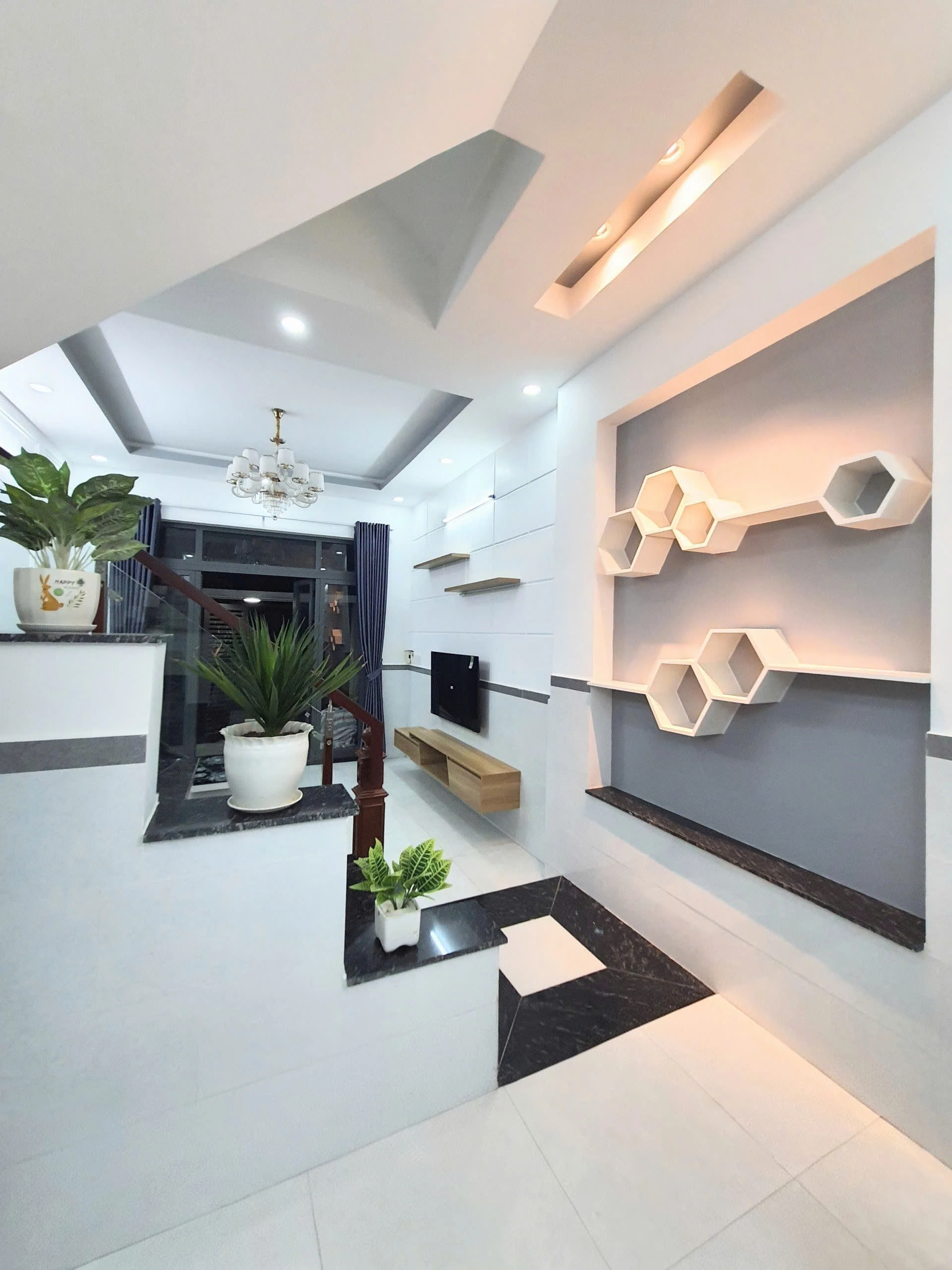 Bán nhà mới xây Full nội thất đường số 8 Linh Xuân Thủ Đức TPHCM,LH 0909428959.