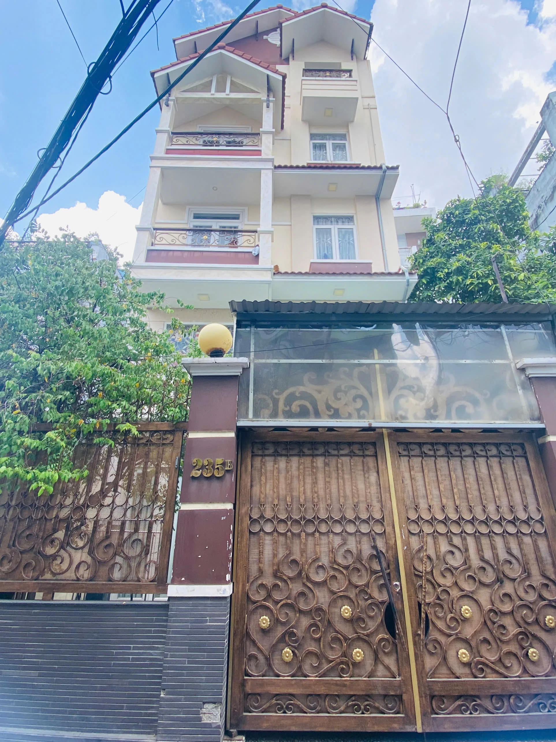 Bán nhà mặt tiền 235b hoàng hoa thám, Phường Đức Nhuận, Hồ Chí Minh giá 18 tỷ  500 triệu