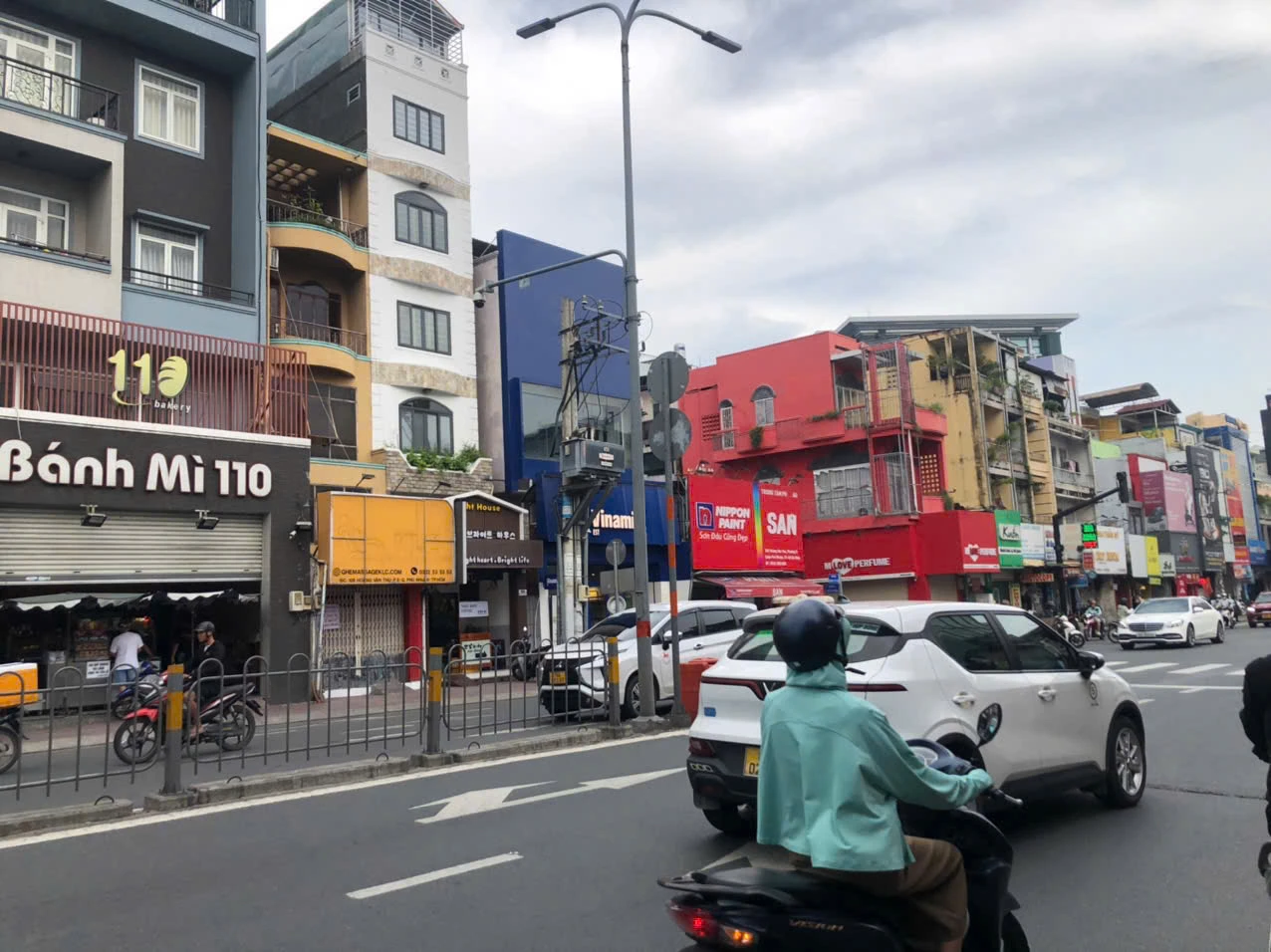 Bán nhà mặt tiền 106 Hoàng Văn Thụ, Phường Đức Nhuận, Hồ Chí Minh giá 27 tỷ