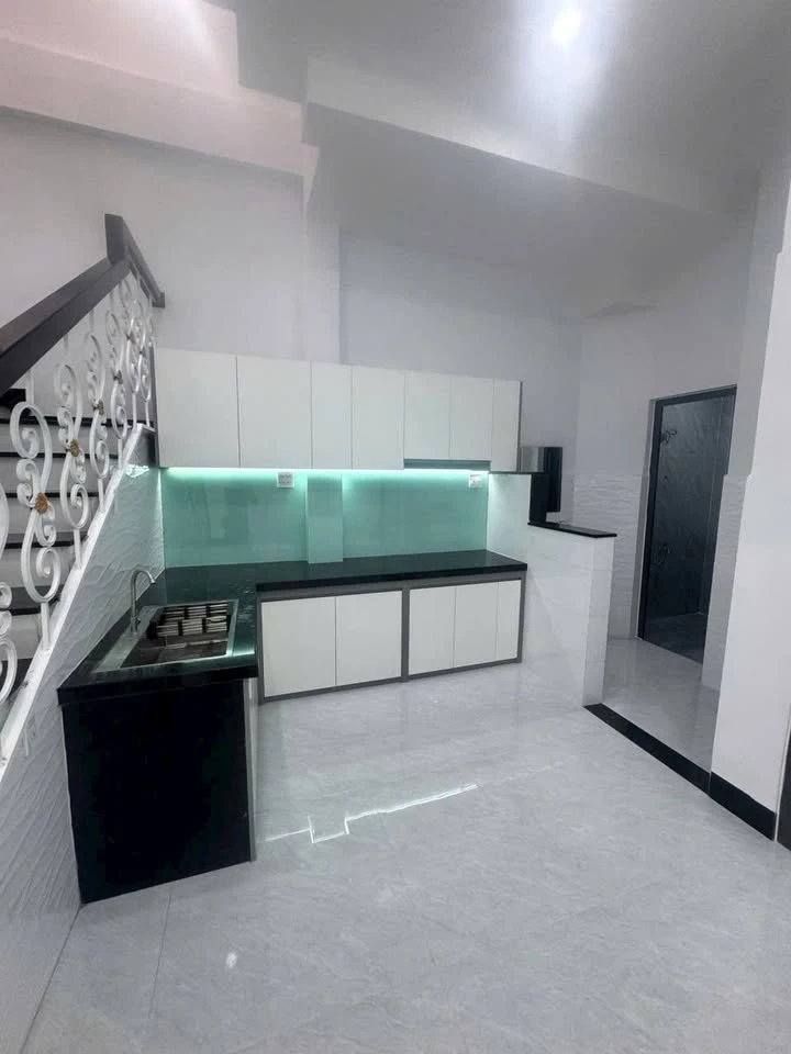 Bán Nhà Lê Văn Hưng Thành Phố Quy Nhơn 2 Tầng, Nhà Kiên Cố