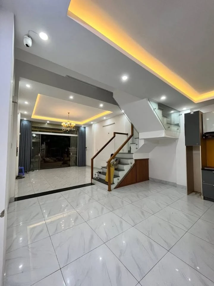 Bán Nhà Quy Nhơn 3 Mê Mặt Tiền Lạc Long Phường Trần Quang Diệu Giảm Sâu