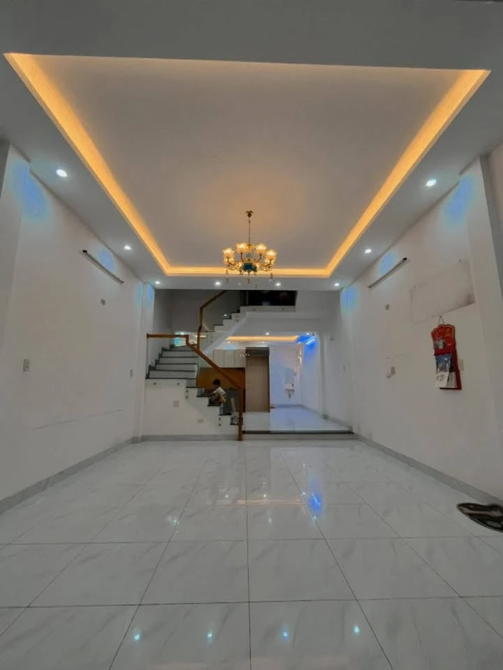 Bán Nhà Quy Nhơn 3 Mê Mặt Tiền Lạc Long Phường Trần Quang Diệu Giảm Sâu