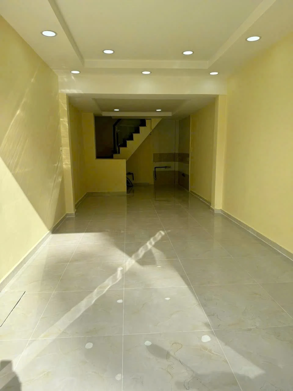 Bán nhà mặt tiền 398 Nguyễn Tri Phương, Phường Vườn Lài, Hồ Chí Minh giá 16 tỷ  800 triệu