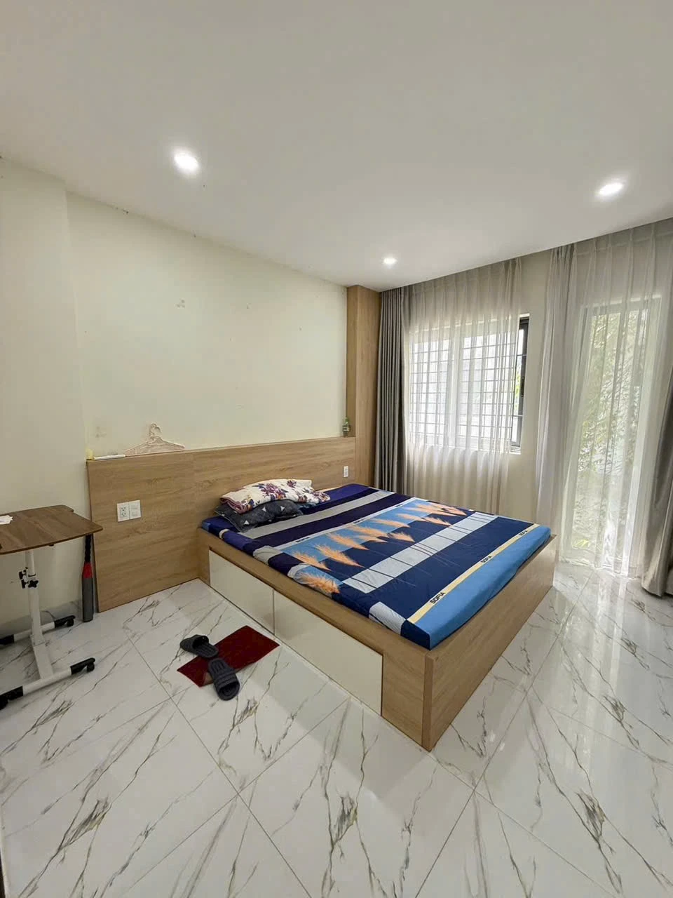 Bán Nhà Phố Đông Tăng Long Hưng Lộc DT 5x20 Nhà 3 Lầu Hoàn Thiện Nội Thất