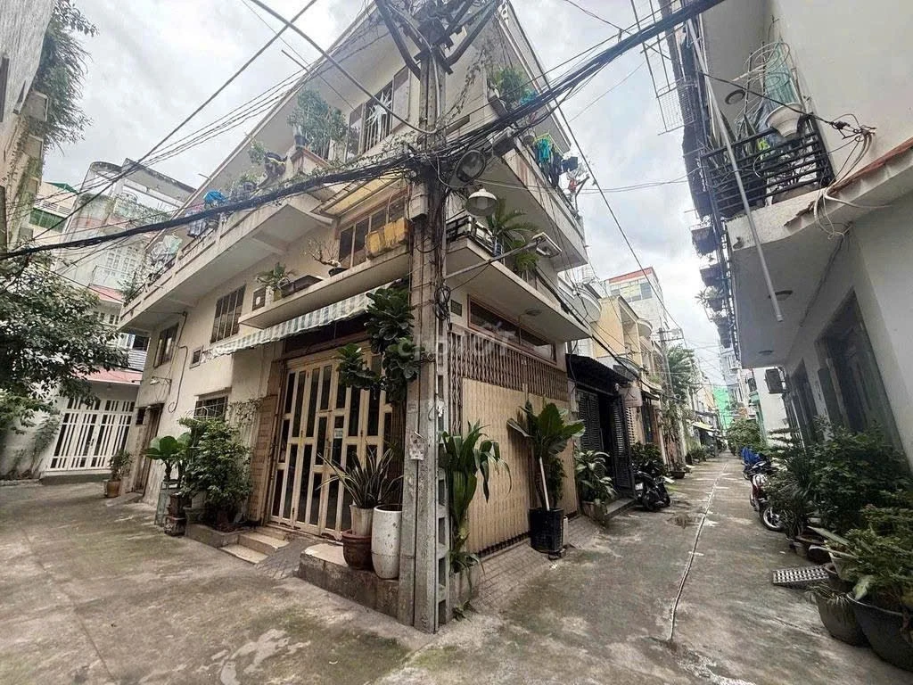 Bán nhà 392/8/103 Cách Mạng Tháng Tám, Phường Hòa Hưng, Hồ Chí Minh giá 13 tỷ