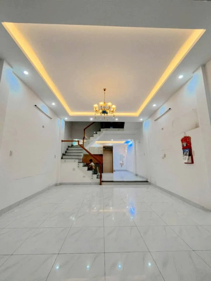 Bán Nhà Quy Nhơn Sau Lưng Lạc Long Quân, KV8, P. Trần Quang Diệu (Phú Tài)