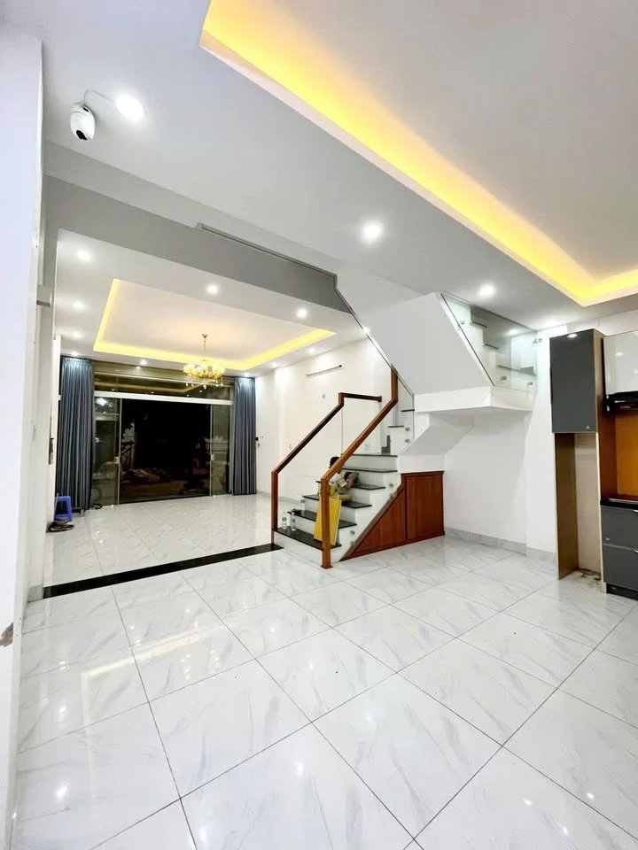 Bán Nhà Quy Nhơn Sau Lưng Lạc Long Quân, KV8, P. Trần Quang Diệu (Phú Tài)