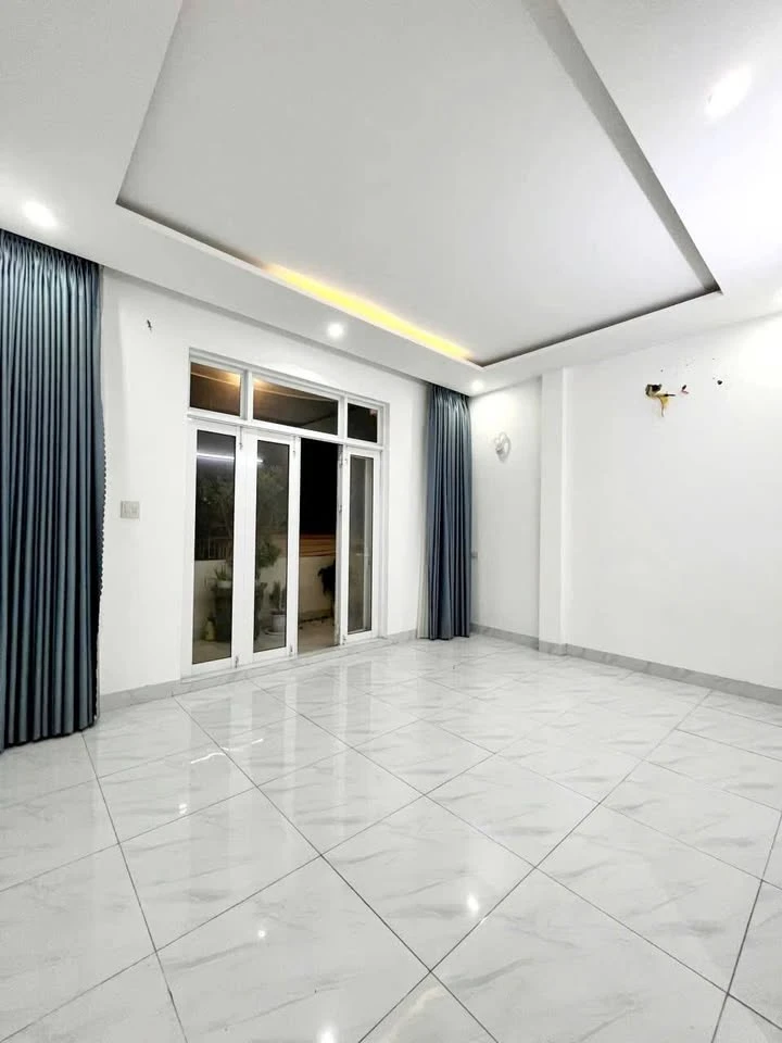 Bán Nhà Quy Nhơn Sau Lưng Lạc Long Quân, KV8, P. Trần Quang Diệu (Phú Tài)