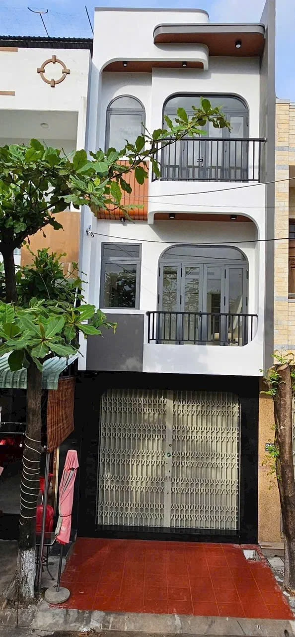 Bán Nhà Mặt Tiền Lê Thanh Nghị Thành Phố Quy Nhơn 4x20m