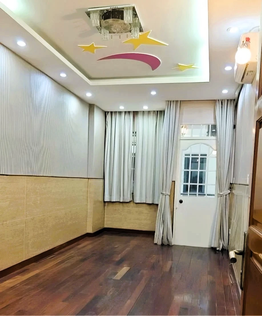 [PHƯỜNG BÀN CỜ ] BÁN NHÀ 5 TẦNG HXH CAO THẮNG – NGAY CHỢ BÀN CỜ – DÒNG TIỀN ỔN ĐỊNH – GIÁ 8.5 TỶ
