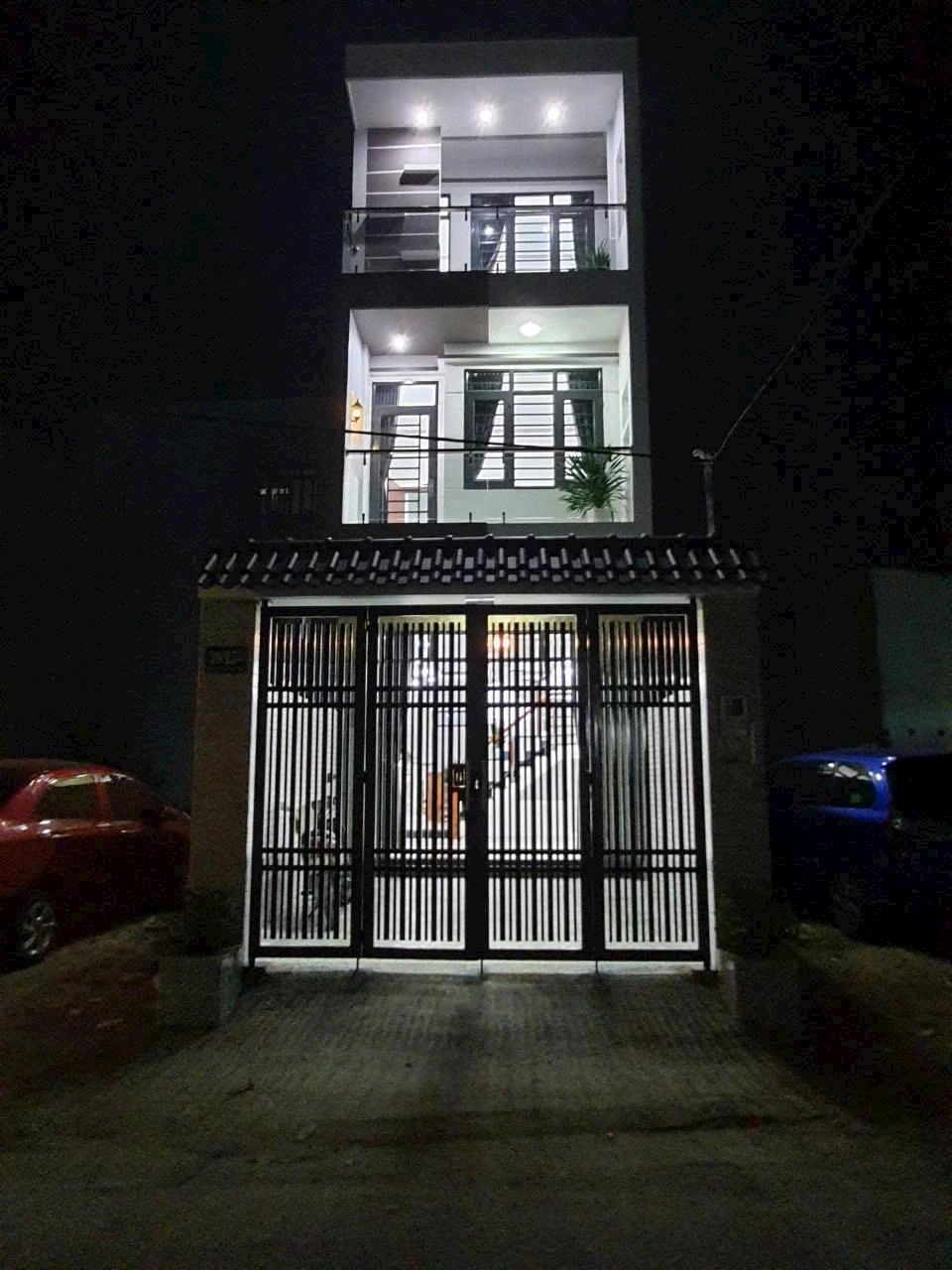 Cho thuê nhà nguyên căng đường số 10 linh xuân thủ đức LH 0909428959.