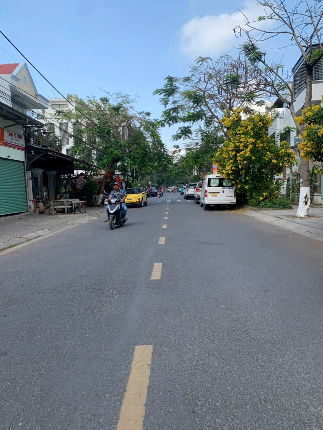 Bán biệt thự Mặt Tiền A4 DT 10x30m Đông Tăng Long Quận 9