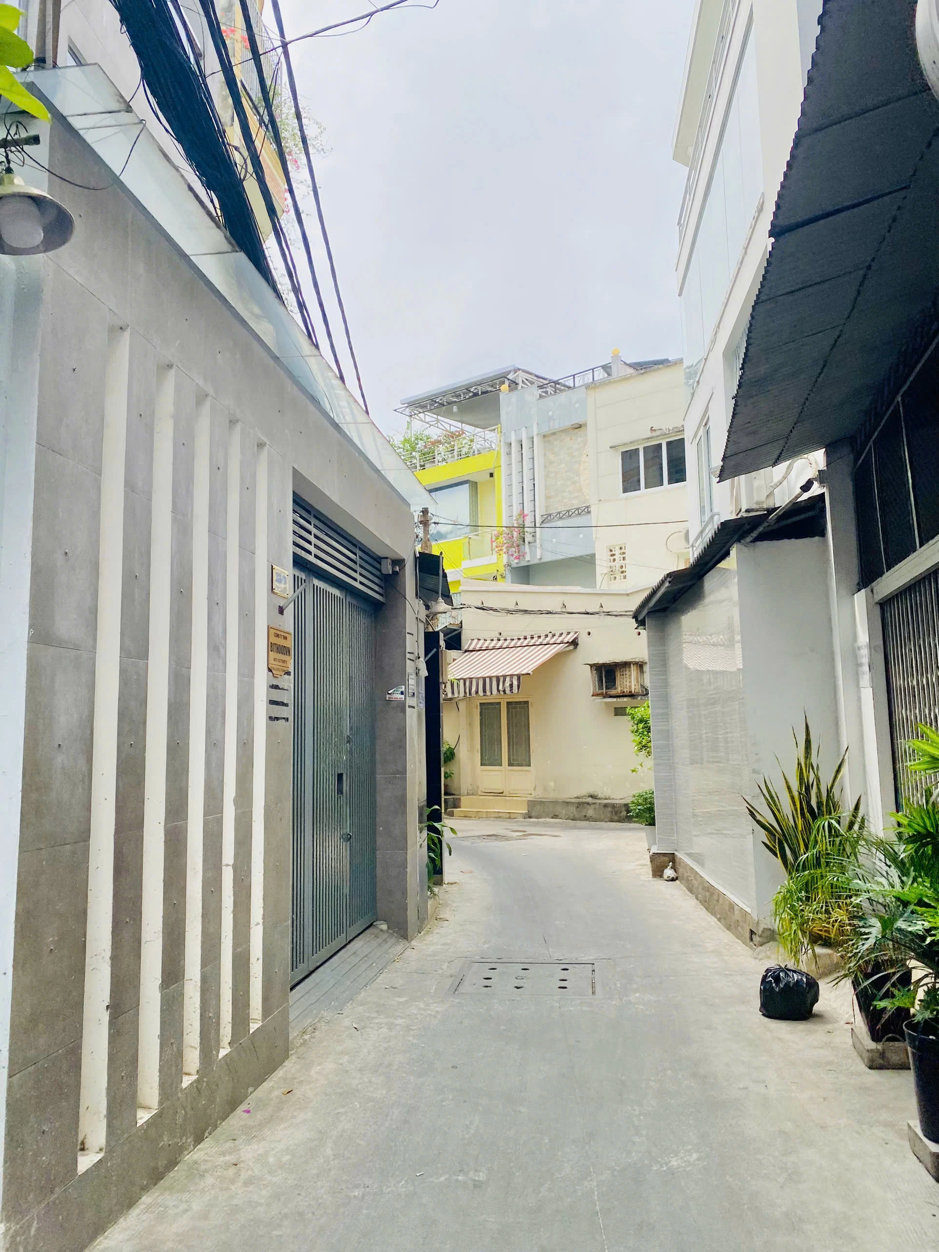 Bán nhà 28/9 Phan Tây Hồ, Phường Cầu Kiệu, Hồ Chí Minh giá 23 tỷ