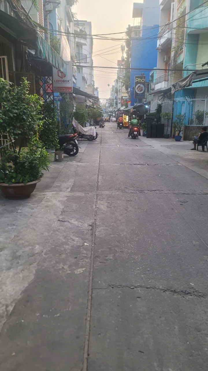 Bán nhà 242/106 Nguyễn Thiện Thuật, Phường Bàn Cờ, Hồ Chí Minh giá 17 tỷ  600 triệu