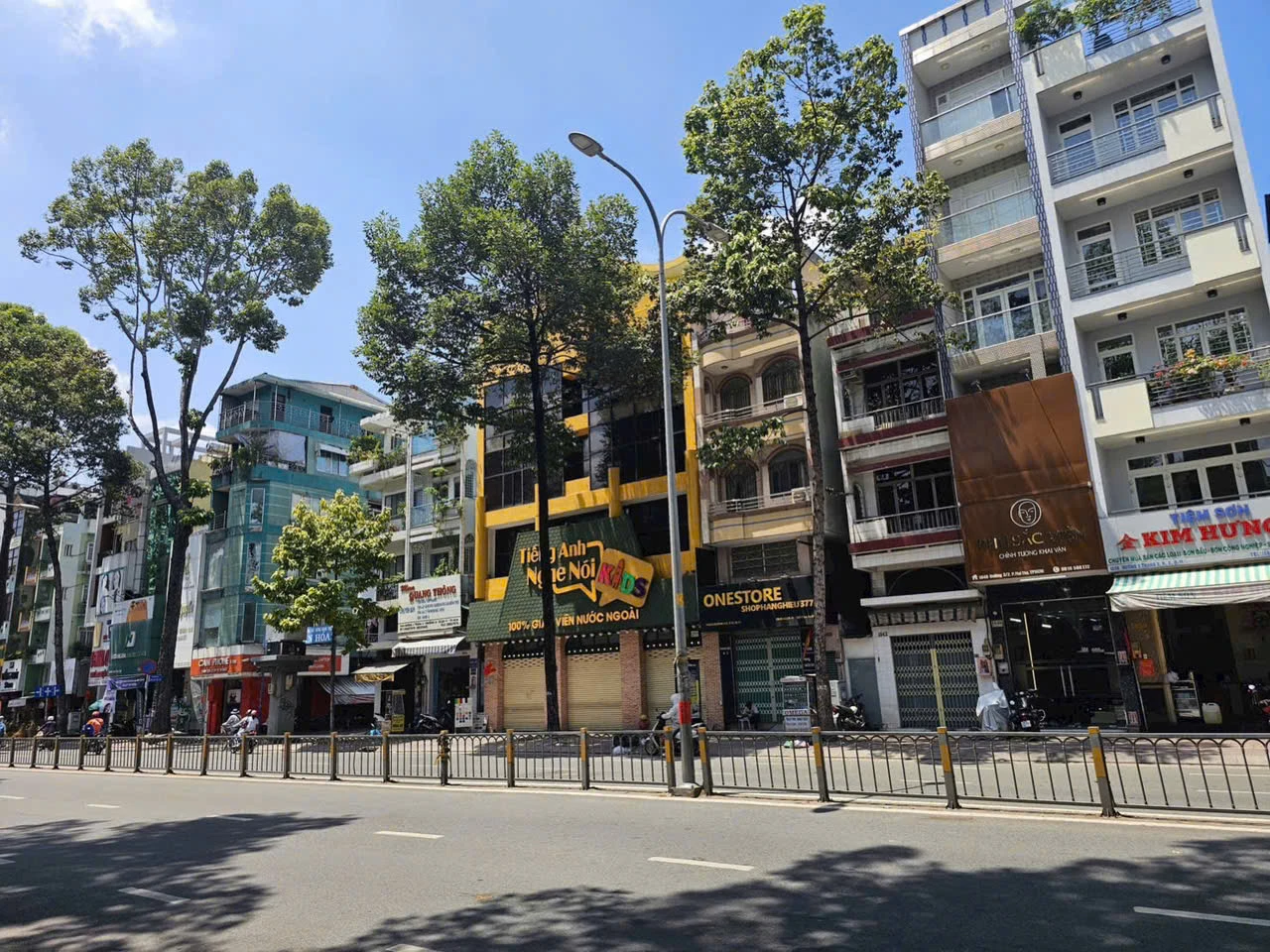 nhà mặt tiền 1044 - 1046 - 1048 tại 3 Tháng 2, Phường Hòa Hưng, Hồ Chí Minh giá THUÊ 170 Triệu