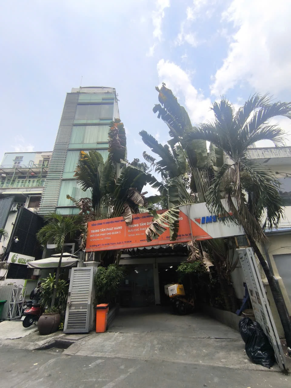 Bán nhà mặt tiền đường số 1, Cx Đô thành, Phường Vườn Lài, Hồ Chí Minh giá 65 tỷ