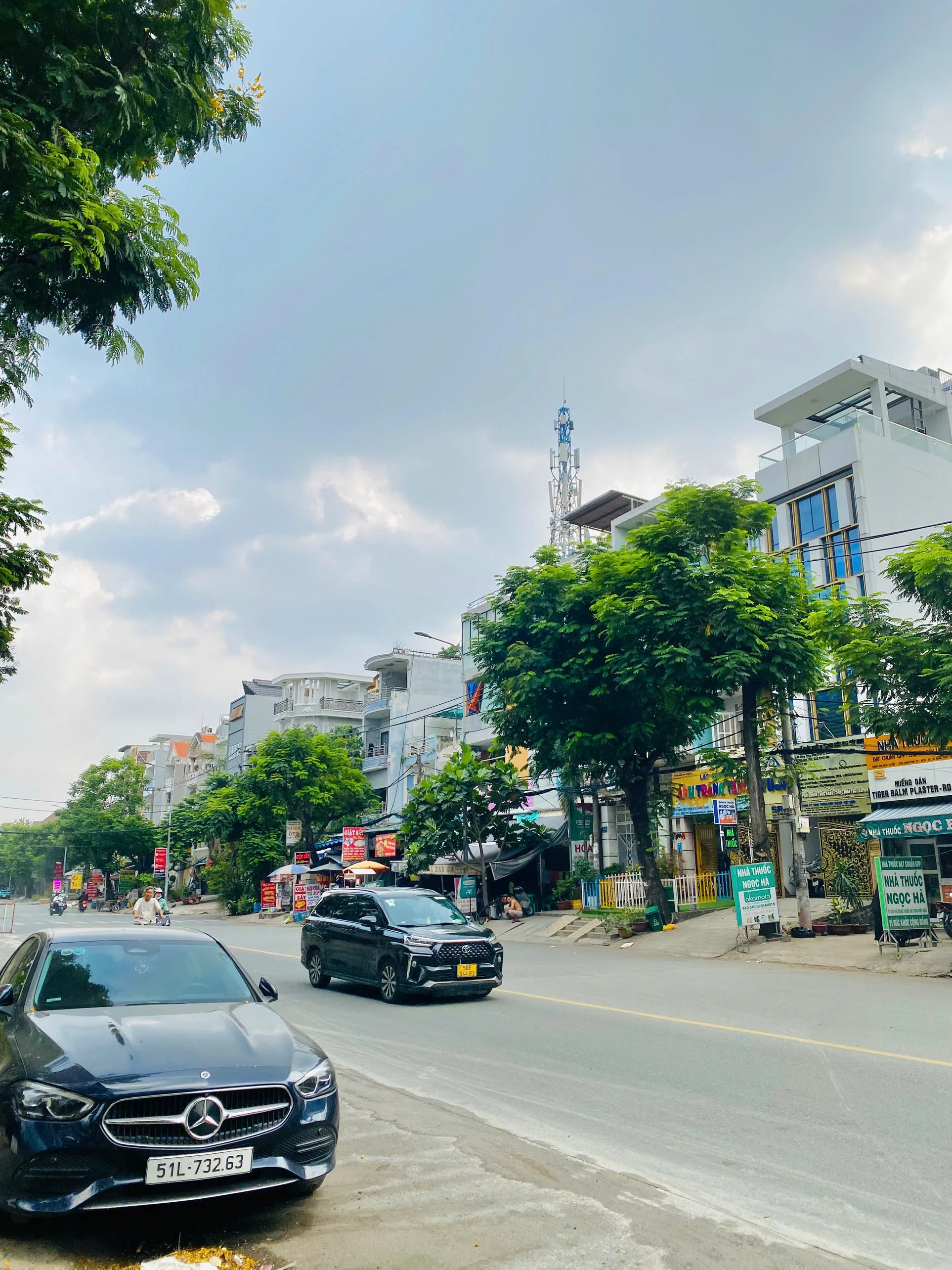 Bán nhà mặt tiền 75 Đặng Thuỳ Trâm, Phường Bình Lợi Trung, Hồ Chí Minh giá 18 tỷ  500 triệu