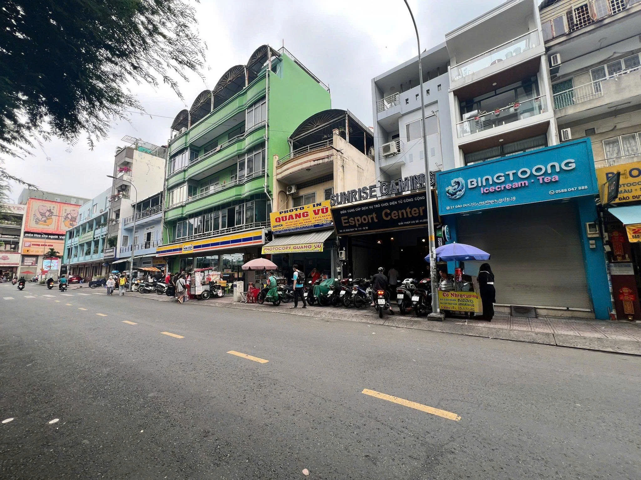 Bán nhà mặt tiền 27 đào duy từ, Phường Hòa Hưng, Hồ Chí Minh giá 35 tỷ .