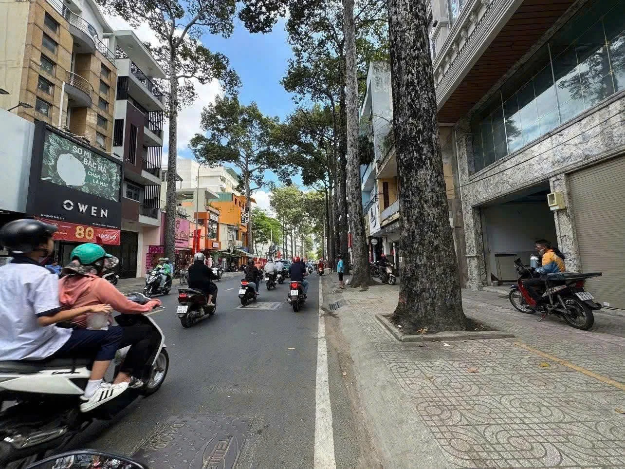 Bán nhà mặt tiền 79 Nguyễn trãi, Phường Chợ Quán, Hồ Chí Minh giá 60 tỷ