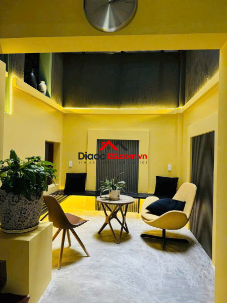 Bán nhà biệt thự 3 Tầng Hẻm 8m Bùi Đình Túy, Phường 12, Quận Bình Thạnh