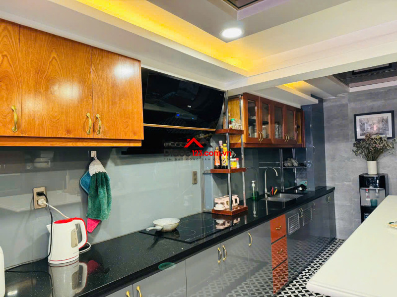 Bán nhà biệt thự 3 Tầng Hẻm 8m Bùi Đình Túy, Phường 12, Quận Bình Thạnh