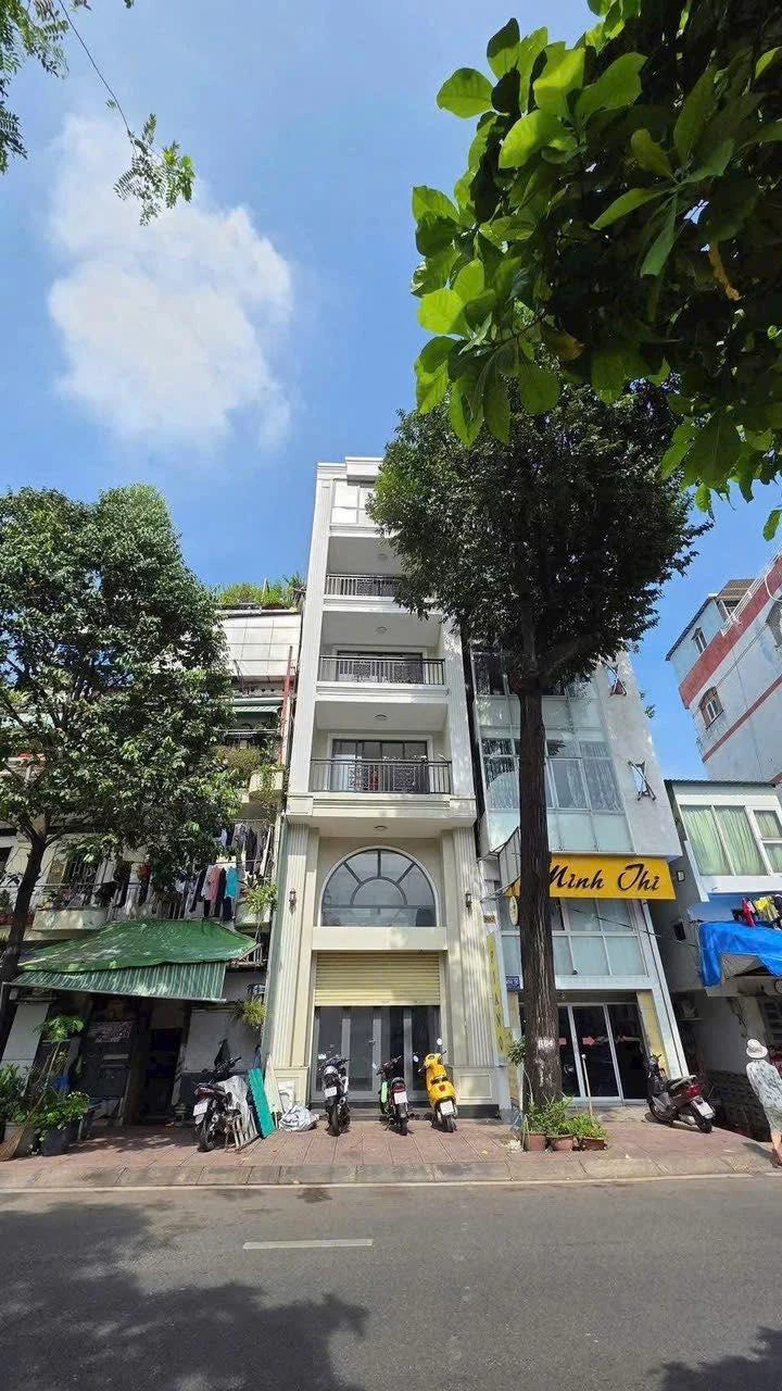 Bán nhà mặt tiền 894 Trường Sa, Phường Nhiêu Lộc, Hồ Chí Minh giá 31 tỷ