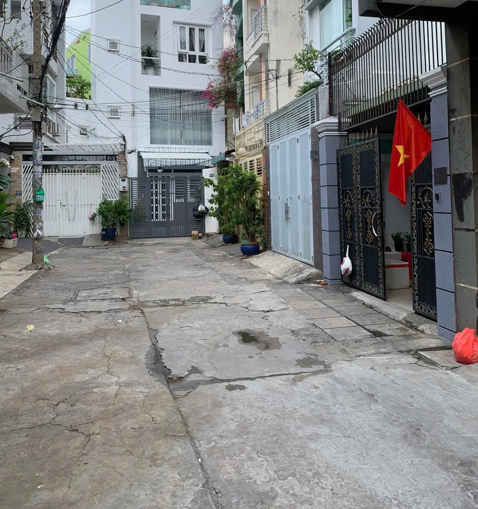 Bán nhà 235/16 Thích Quảng Đức, Phường Đức Nhuận, Hồ Chí Minh giá 15 tỷ  700 triệu