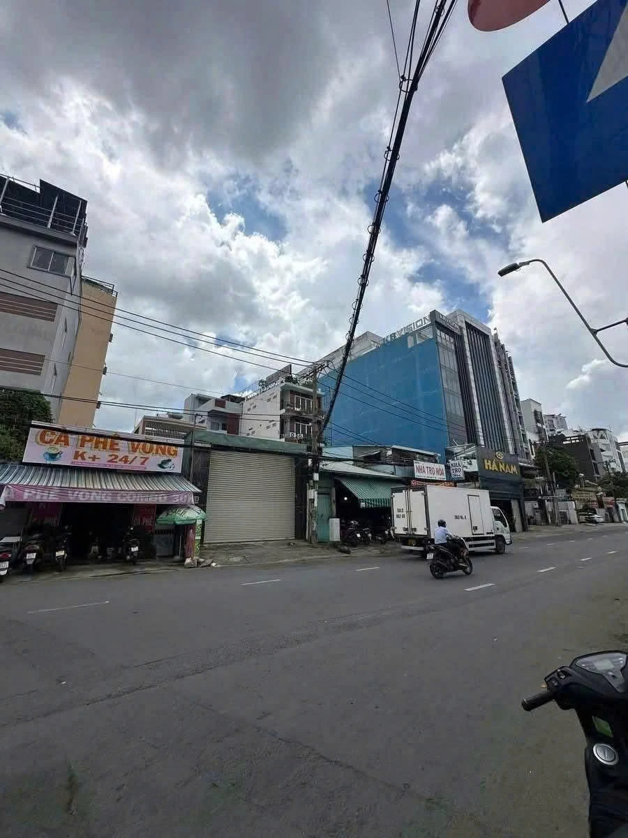 Bán nhà mặt tiền 114 nguyễn xí, Phường Bình Thạnh, Hồ Chí Minh giá 50 tỷ.