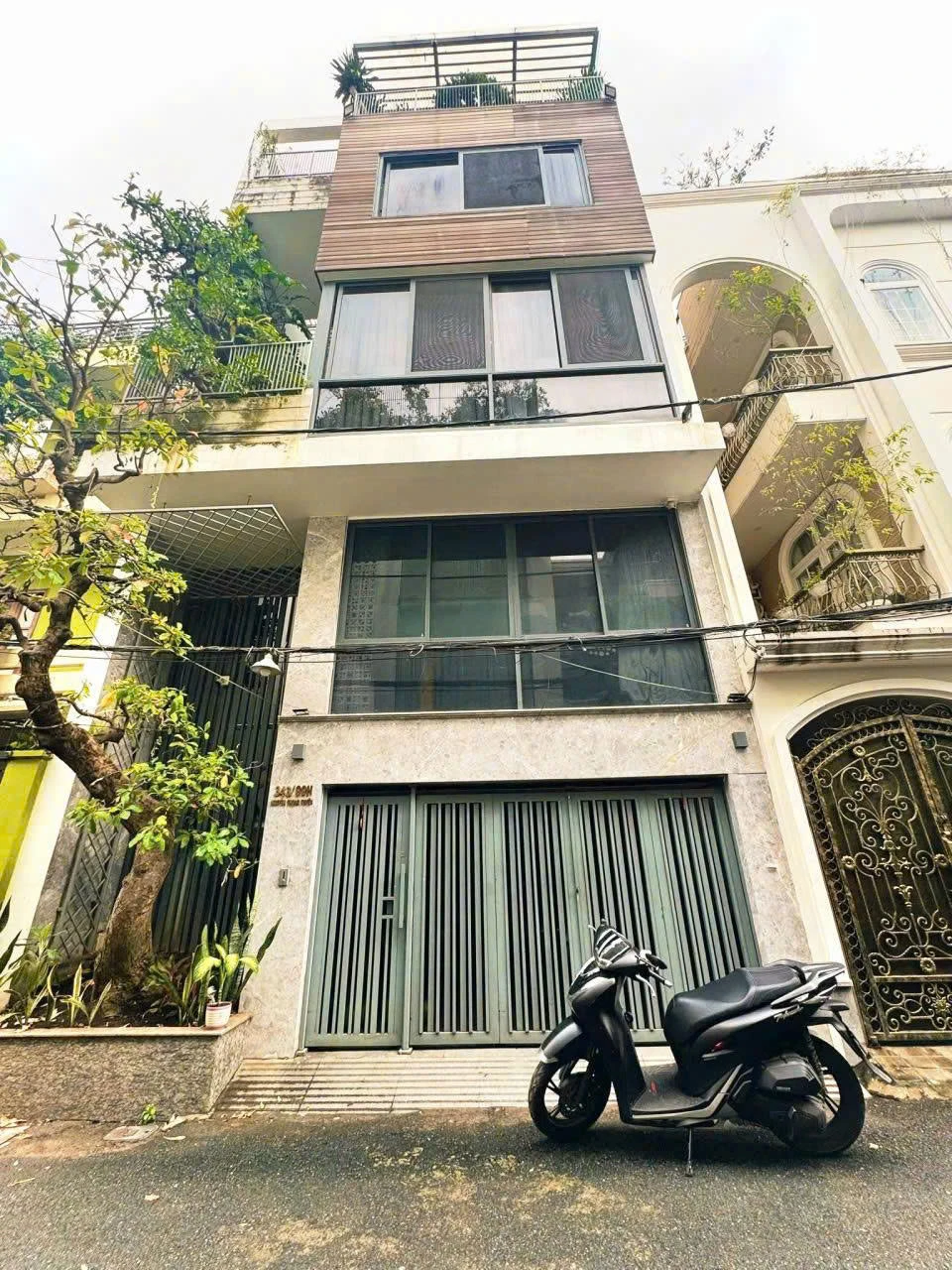 Bán Biệt thự 343/99H Nguyễn Trọng Tuyển, Phường Phú Nhuận, Hồ Chí Minh giá 26 tỷ