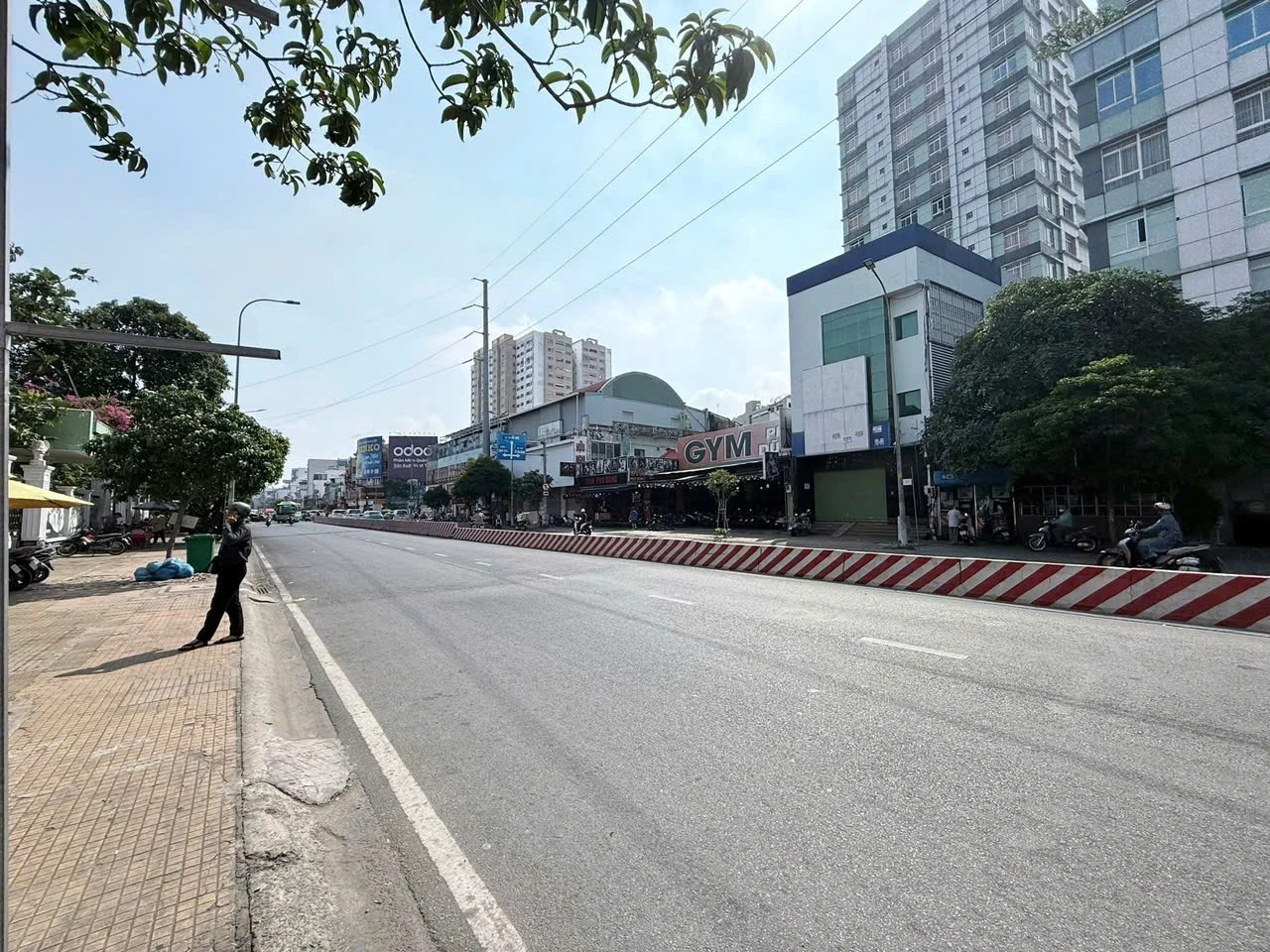 Bán nhà mặt tiền 497 lạc long quân, Phường Hòa Bình, Tp Hồ Chí Minh giá 14 tỷ  500 triệu