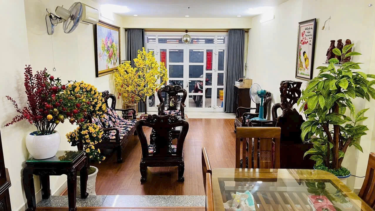 Bán nhà mặt tiền 178/5 Nguyễn Văn Linh, Phường Tân Thuận, Tp Hồ Chí Minh giá 13 tỷ  200 triệu