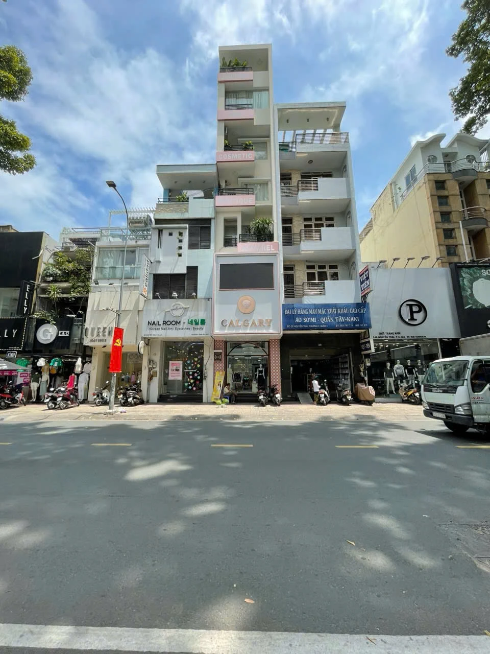 Bán nhà mặt tiền 30 Nguyễn Trãi, Phường Chợ Quán, Tp Hồ Chí Minh giá 55 tỷ