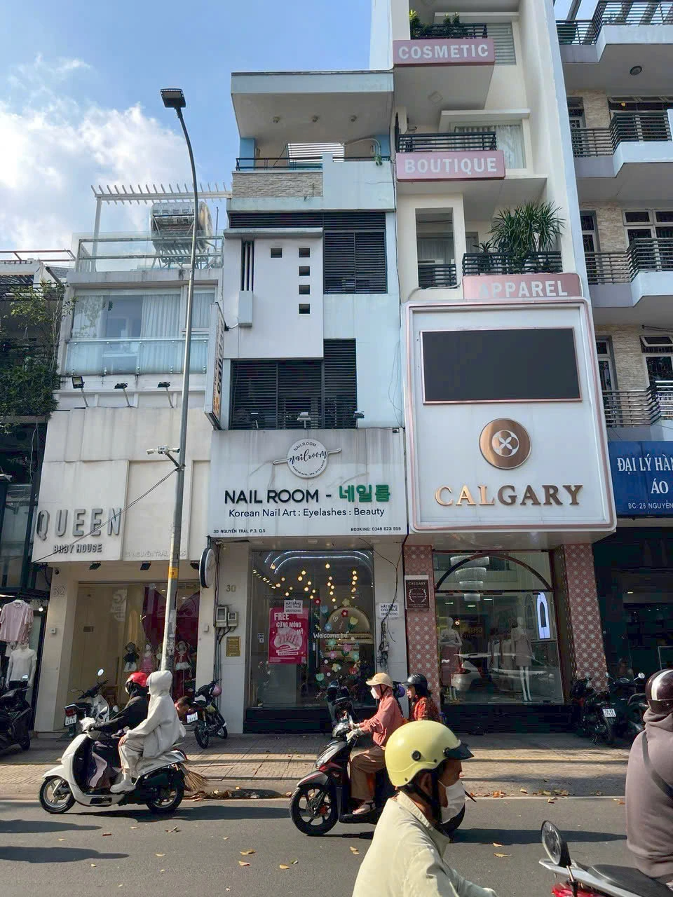 Bán Văn Phòng, Toà Nhà 30 - 32 Nguyễn Trãi, Phường Chợ Quán, Tp Hồ Chí Minh giá 90 tỷ
