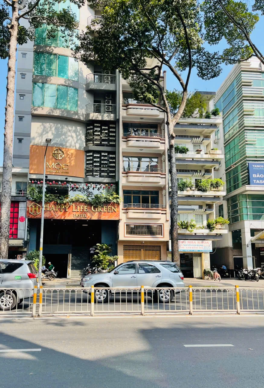 Bán Văn Phòng, Toà Nhà 551 Trần Hưng Đạo, Phường Cầu Ông Lãnh, Tp Hồ Chí Minh giá 52 tỷ