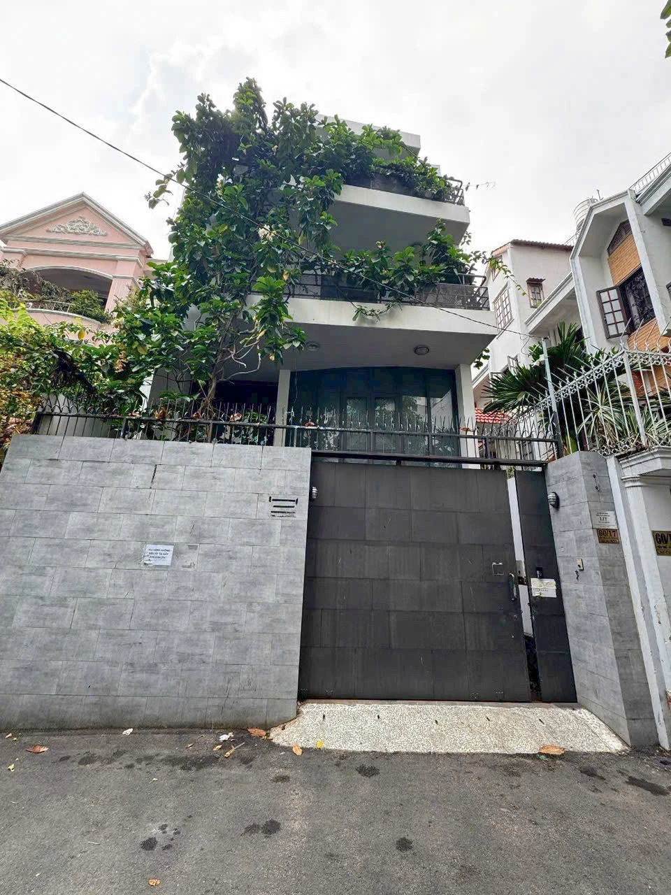 Bán Biệt thự 60/17 Yên Thế, Phường Tân Sơn Hòa, Tp Hồ Chí Minh giá 27 tỷ