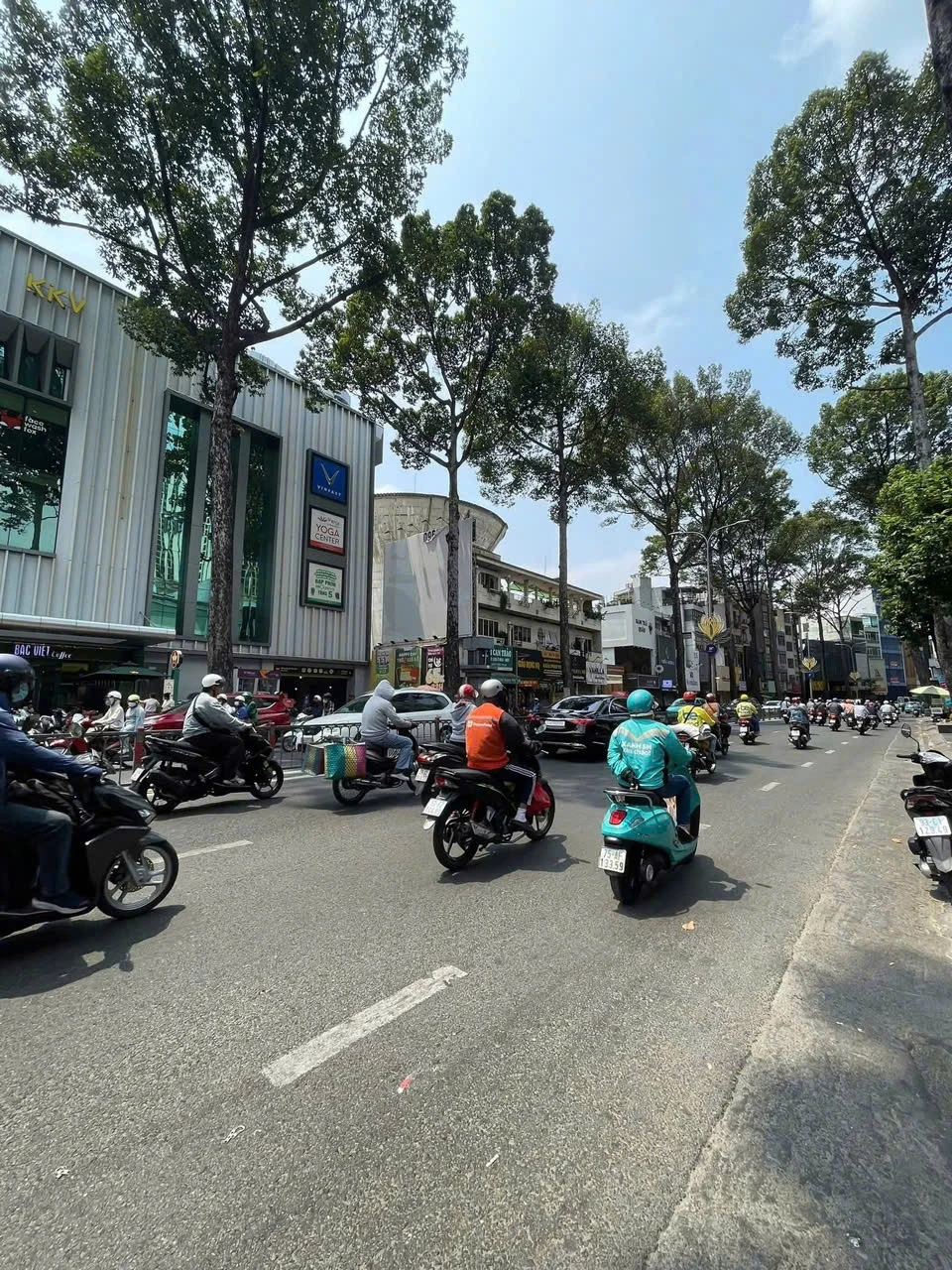 Bán nhà mặt tiền 96 - 98 3 Tháng 2, Phường Hòa Hưng, Tp Hồ Chí Minh giá 115 tỷ
