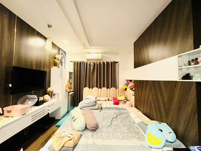 Hẻm 18 Lý Văn Phức, Quận 1 (4,3x16m) có hẻm hậu. Giá 12,5 tỷ bớt lộc