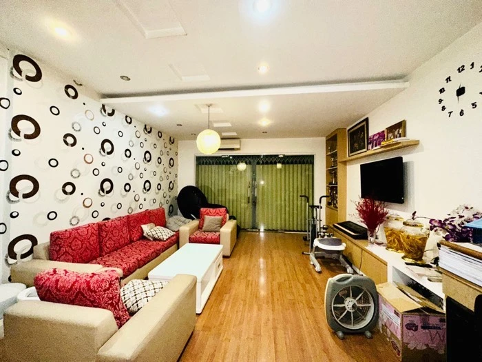 Hẻm 18 Lý Văn Phức, Quận 1 (4,3x16m) có hẻm hậu. Giá 12,5 tỷ bớt lộc