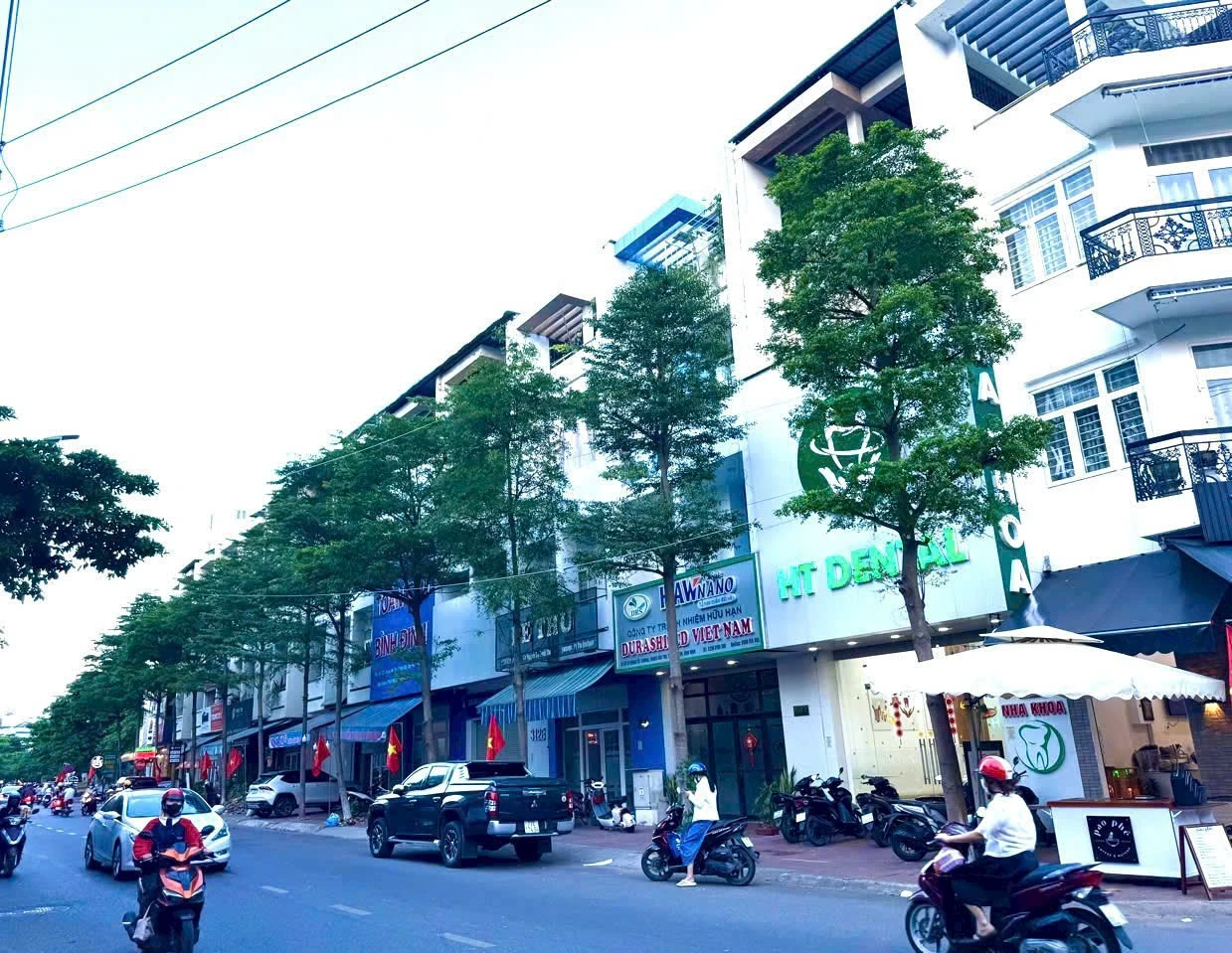 Bán Nhà Phố Quy Nhơn Mặt Tiền Đường Hoàng Văn Thụ, 4 Tàng Kiên Cô