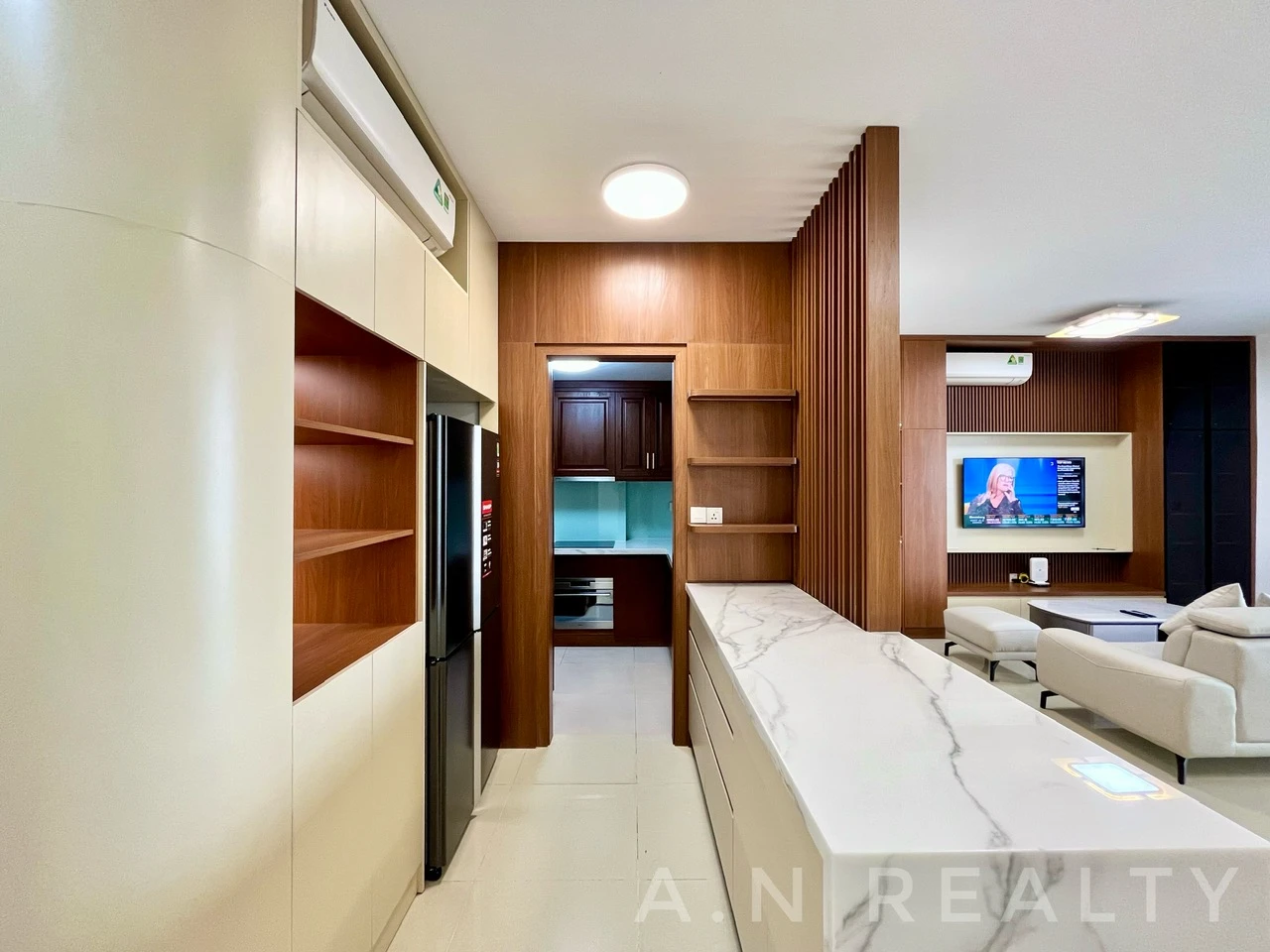 Bán căn hộ chung cư Vista Verde, 02  Phan Văn Đáng, Phường Cát Lái, TP.HCM, giá 125 triệu/m2