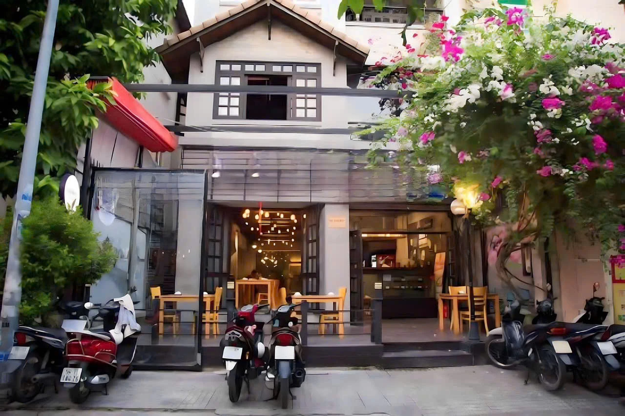 MT HẦM 3 LẦU - HOA LAN (8x18m) MỌI NGÀNH NGHỀ, GIÁ 100 TRIỆU TL (hình nhà)