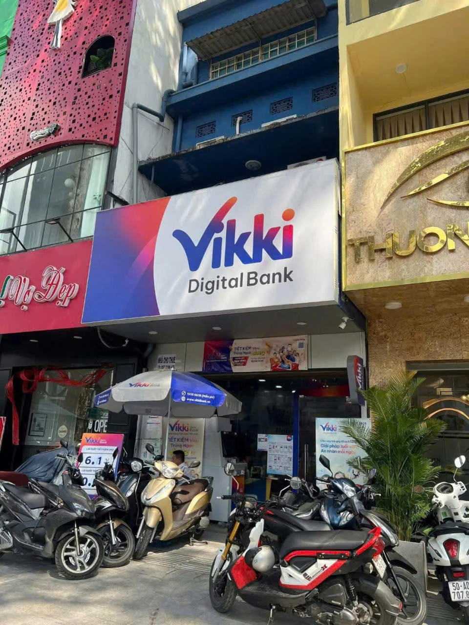 Bán nhà mặt tiền 240B Trần Hưng Đạo, Phường Cầu Ông Lãnh, Tp Hồ Chí Minh giá 28 tỷ  500 triệu
