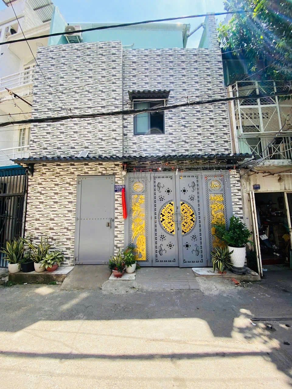 Bán nhà mặt tiền 122/28/10 Bùi Đình Tuý, Phường Bình Thạnh, Tp Hồ Chí Minh giá 16 tỷ