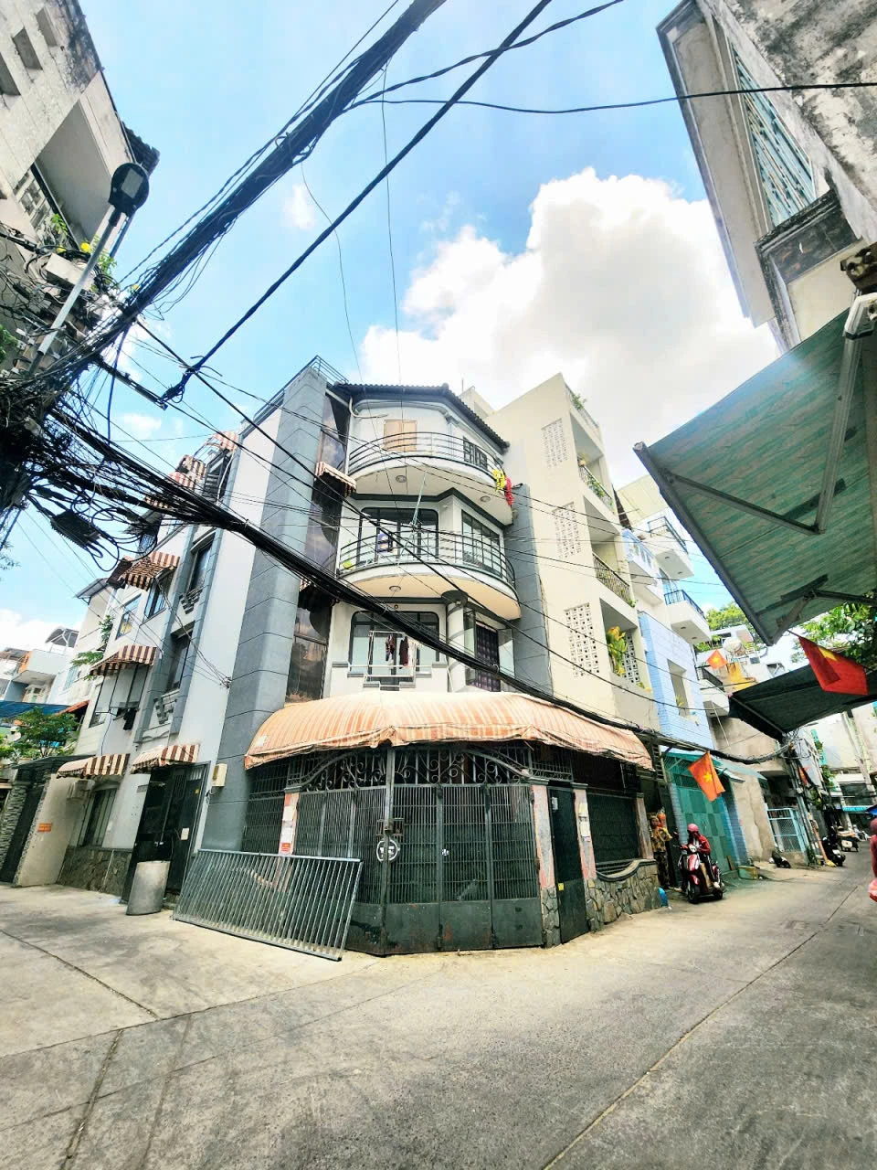 Bán nhà 138/20 Ngô Quyền, Phường Vườn Lài, Tp Hồ Chí Minh giá 21 tỷ