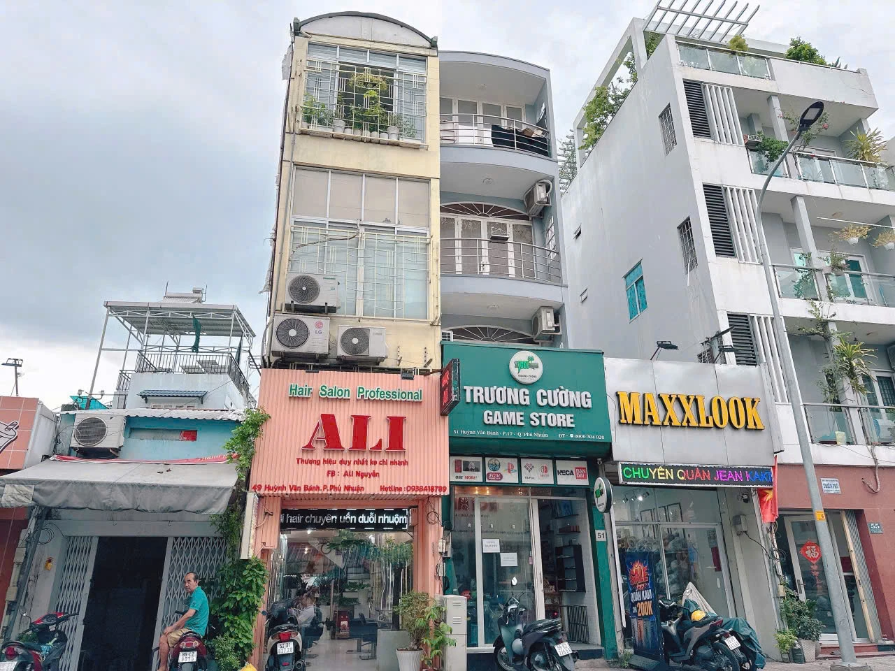 Bán nhà mặt tiền 49 Huỳnh Văn Bánh, Phường Phú Nhuận, Tp Hồ Chí Minh giá 12 tỷ  500 triệu