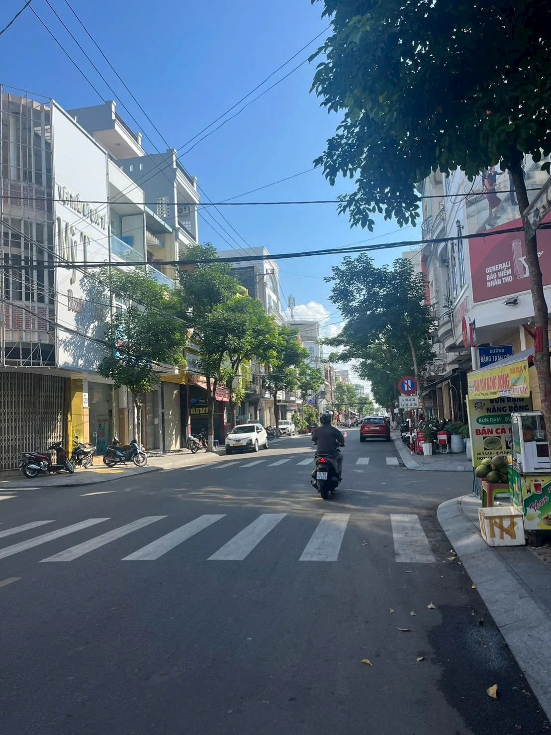 BÁN NHÀ 3 TẦNG MẶT TIỀN ĐƯỜNG Ỷ LAN – TRUNG TÂM TP QUY NHƠN